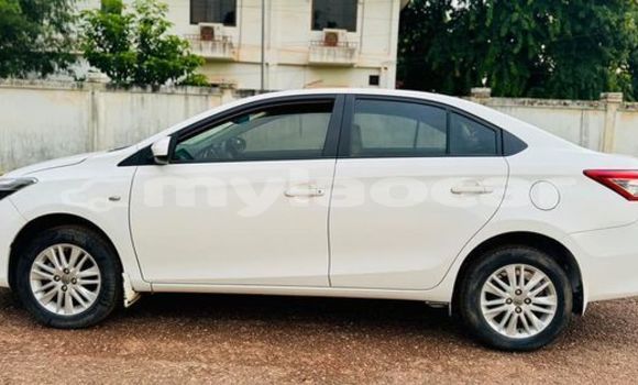 Buy Used Toyota Vios White Car in Vientiane in Vientiane Province Buy Used Toyota Vios White Car in Vientiane in Vientiane Province