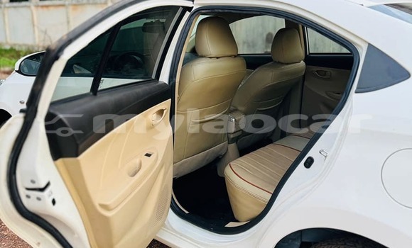 Buy Used Toyota Vios White Car in Vientiane in Vientiane Province Buy Used Toyota Vios White Car in Vientiane in Vientiane Province