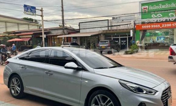 Acheter Occasion Voiture Hyundai Santa Fe Autre à Vientiane, Vientiane Province Acheter Occasion Voiture Hyundai Santa Fe Autre à Vientiane, Vientiane Province