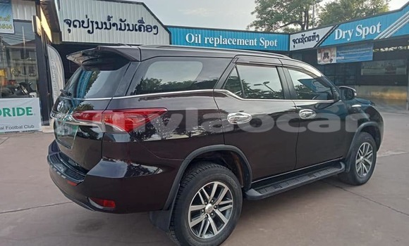 Buy Used Toyota Land Cruiser Black Car in Vientiane in Vientiane Province Buy Used Toyota Land Cruiser Black Car in Vientiane in Vientiane Province