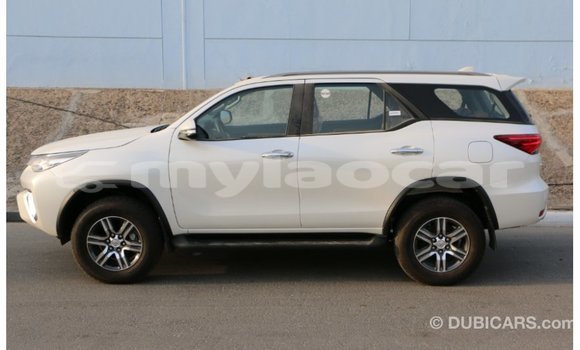 Buy Import Toyota Fortuner Black Car in Import - Dubai in Attapeu Province Buy Import Toyota Fortuner Black Car in Import - Dubai in Attapeu Province