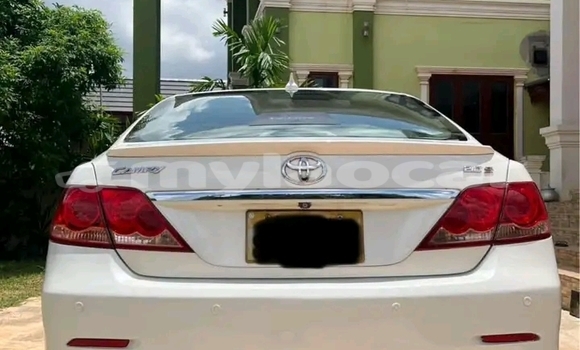 Buy Used Toyota Camry White Car in Luang Namtha in Luang Namtha Province Buy Used Toyota Camry White Car in Luang Namtha in Luang Namtha Province