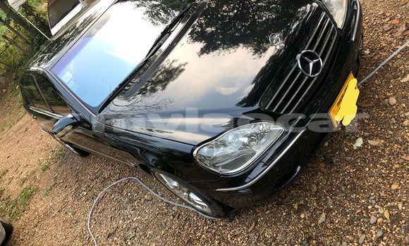 Buy Used Mercedes-Benz S–Class Black Car in Vientiane in Vientiane Province