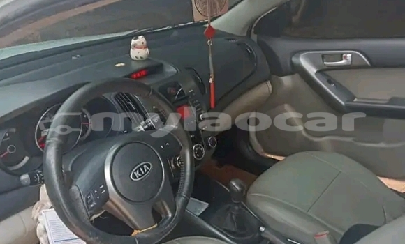 Buy Used Toyota Camry White Car in Luang Namtha in Luang Namtha Province Buy Used Toyota Camry White Car in Luang Namtha in Luang Namtha Province