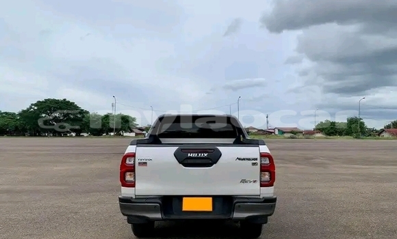 Buy Used Toyota REVO CAB Z-EDITION White Car in Vientiane in Vientiane Province Buy Used Toyota REVO CAB Z-EDITION White Car in Vientiane in Vientiane Province