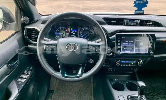 Buy Used Toyota REVO CAB Z-EDITION White Car in Vientiane in Vientiane Province Buy Used Toyota REVO CAB Z-EDITION White Car in Vientiane in Vientiane Province