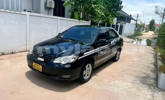 Buy Used BMW 501 Black Car in Samakhixai in Attapeu Province Buy Used BMW 501 Black Car in Samakhixai in Attapeu Province