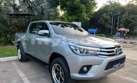 Buy Used Toyota Hilux Other Car in Sainyabuli in Xaignabouli Province Buy Used Toyota Hilux Other Car in Sainyabuli in Xaignabouli Province