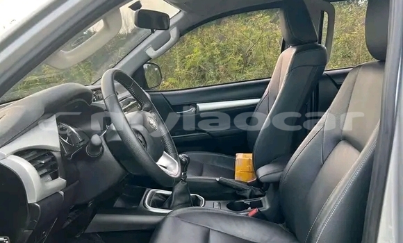 Buy Used Toyota Hilux Other Car in Vientiane in Vientiane Province Buy Used Toyota Hilux Other Car in Vientiane in Vientiane Province