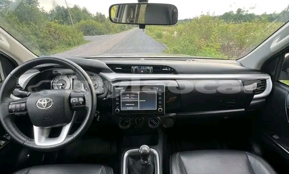 Buy Used Toyota Hilux Other Car in Vientiane in Vientiane Province Buy Used Toyota Hilux Other Car in Vientiane in Vientiane Province