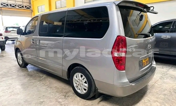 Buy Used Hyundai H1 Other Car in Luang Prabang in Louangphabang Province Buy Used Hyundai H1 Other Car in Luang Prabang in Louangphabang Province