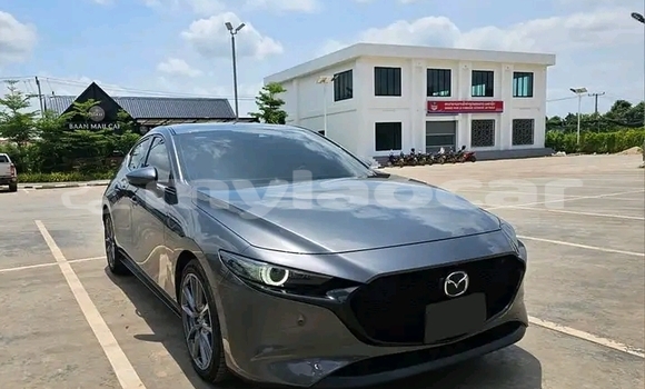 ຊື້ ໃຊ້ແລ້ວ Mazda 3 Black ລົດ ໃນ Luang Namtha ໃນ Luang Namtha Province ຊື້ ໃຊ້ແລ້ວ Mazda 3 Black ລົດ ໃນ Luang Namtha ໃນ Luang Namtha Province