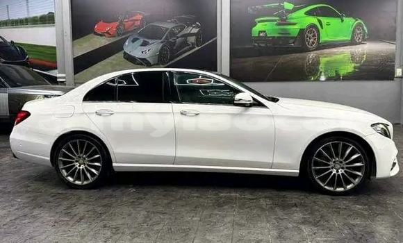 ຊື້ ໃຊ້ແລ້ວ Mercedes-Benz AMG GT White ລົດ ໃນ Vientiane ໃນ Vientiane Province ຊື້ ໃຊ້ແລ້ວ Mercedes-Benz AMG GT White ລົດ ໃນ Vientiane ໃນ Vientiane Province