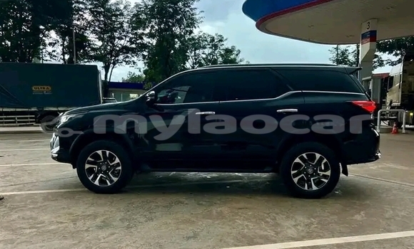 ຊື້ ໃຊ້ແລ້ວ Toyota Fortuner Black ລົດ ໃນ Vientiane ໃນ Vientiane Province ຊື້ ໃຊ້ແລ້ວ Toyota Fortuner Black ລົດ ໃນ Vientiane ໃນ Vientiane Province
