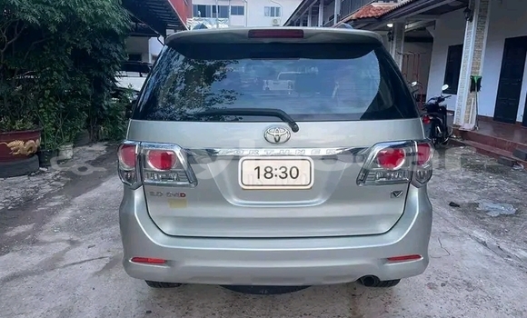ຊື້ ໃຊ້ແລ້ວ Toyota Fortuner Other ລົດ ໃນ Vientiane ໃນ Vientiane Province ຊື້ ໃຊ້ແລ້ວ Toyota Fortuner Other ລົດ ໃນ Vientiane ໃນ Vientiane Province