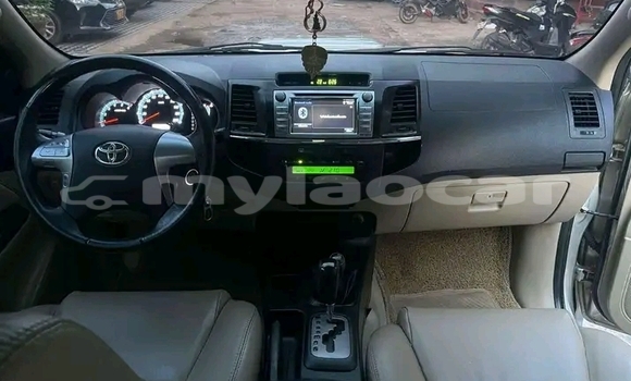 ຊື້ ໃຊ້ແລ້ວ Toyota Fortuner Other ລົດ ໃນ Vientiane ໃນ Vientiane Province ຊື້ ໃຊ້ແລ້ວ Toyota Fortuner Other ລົດ ໃນ Vientiane ໃນ Vientiane Province