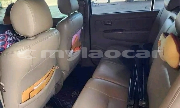 ຊື້ ໃຊ້ແລ້ວ Toyota Fortuner White ລົດ ໃນ Vientiane ໃນ Vientiane Province ຊື້ ໃຊ້ແລ້ວ Toyota Fortuner White ລົດ ໃນ Vientiane ໃນ Vientiane Province