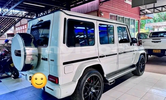 ຊື້ ໃຊ້ແລ້ວ Mercedes-Benz AMG GLE White ລົດ ໃນ Vientiane ໃນ Vientiane Province ຊື້ ໃຊ້ແລ້ວ Mercedes-Benz AMG GLE White ລົດ ໃນ Vientiane ໃນ Vientiane Province