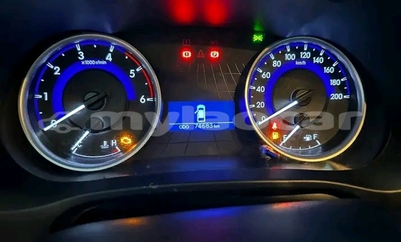 ຊື້ ໃຊ້ແລ້ວ Toyota Hilux White ລົດ ໃນ Samakhixai ໃນ Attapeu Province ຊື້ ໃຊ້ແລ້ວ Toyota Hilux White ລົດ ໃນ Samakhixai ໃນ Attapeu Province