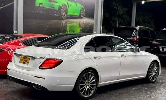 Acheter Occasion Voiture Mercedes-Benz AMG GLE Autre à Luang Prabang, Louangphabang Province Acheter Occasion Voiture Mercedes-Benz AMG GLE Autre à Luang Prabang, Louangphabang Province