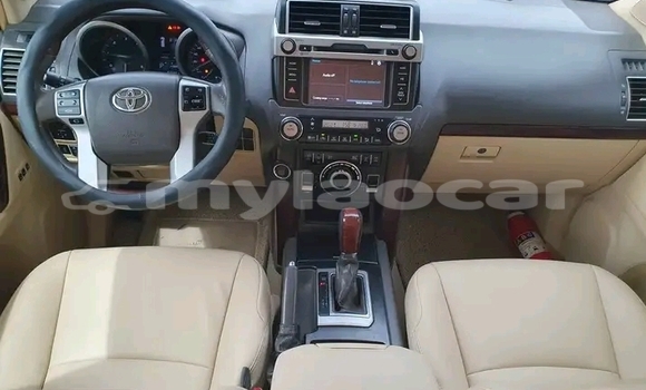 Acheter Occasion Voiture Toyota Prado Blanc à Vientiane, Vientiane Province Acheter Occasion Voiture Toyota Prado Blanc à Vientiane, Vientiane Province