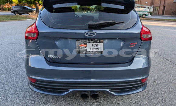 Acheter Occasion Voiture Ford Focus Bleu à Vientiane, Vientiane Province Acheter Occasion Voiture Ford Focus Bleu à Vientiane, Vientiane Province