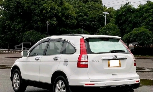 Buy Used Honda CR–V White Car in Luang Namtha in Luang Namtha Province Buy Used Honda CR–V White Car in Luang Namtha in Luang Namtha Province