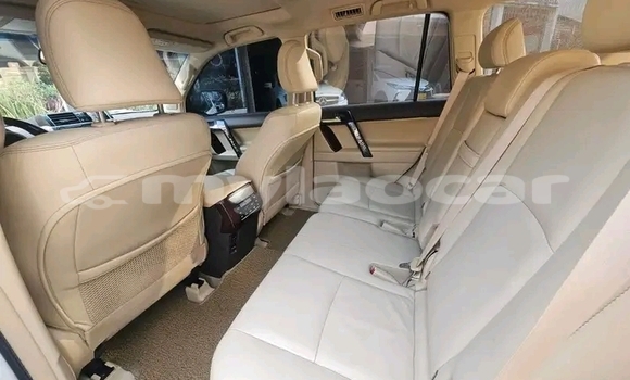 Buy Used Toyota Prado White Car in Champasak in Champasak Province Buy Used Toyota Prado White Car in Champasak in Champasak Province