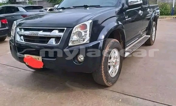 Buy Used Toyota Hilux Black Car in Luang Prabang in Louangphabang Province Buy Used Toyota Hilux Black Car in Luang Prabang in Louangphabang Province