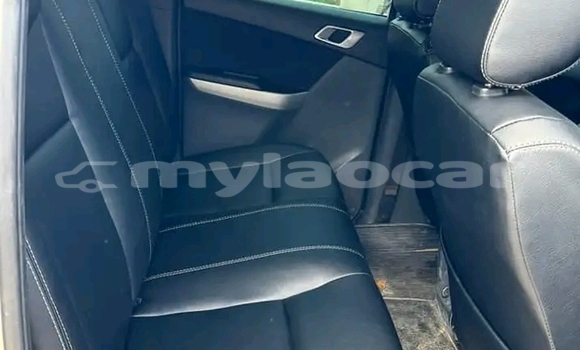 Buy Used Toyota Hilux Other Car in Thakhek in Khammouan Province Buy Used Toyota Hilux Other Car in Thakhek in Khammouan Province