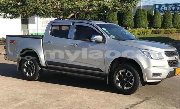 Buy Used Chevrolet Corolado Silver Car in Vientiane in Vientiane Province