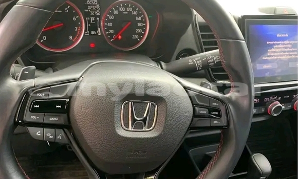 Buy Used Honda City White Car in Luang Namtha in Luang Namtha Province Buy Used Honda City White Car in Luang Namtha in Luang Namtha Province