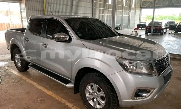 Buy Used Nissan Navara White Car in Luang Namtha in Luang Namtha Province Buy Used Nissan Navara White Car in Luang Namtha in Luang Namtha Province