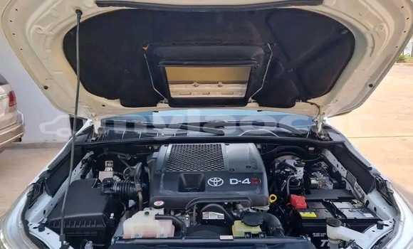 Buy Used Toyota Fortuner White Car in Luang Prabang in Louangphabang Province Buy Used Toyota Fortuner White Car in Luang Prabang in Louangphabang Province