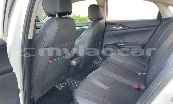Buy Used Honda Civic White Car in Vientiane in Vientiane Province Buy Used Honda Civic White Car in Vientiane in Vientiane Province