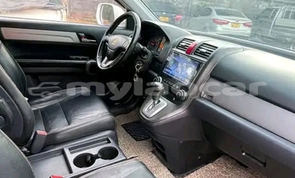 ຊື້ ໃຊ້ແລ້ວ Honda CR–V White ລົດ ໃນ Samakhixai ໃນ Attapeu Province ຊື້ ໃຊ້ແລ້ວ Honda CR–V White ລົດ ໃນ Samakhixai ໃນ Attapeu Province