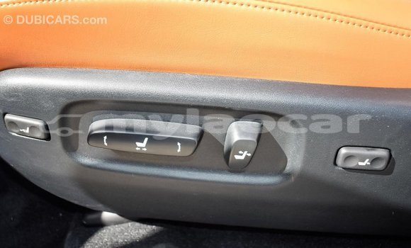 Buy Import Lexus LX White Car in Import - Dubai in Attapeu Province Buy Import Lexus LX White Car in Import - Dubai in Attapeu Province