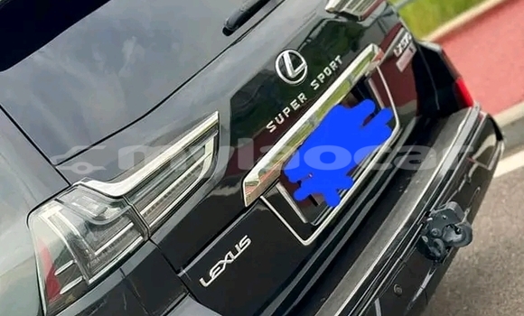 Buy Used Lexus LX 570 Black Car in Luang Prabang in Louangphabang Province Buy Used Lexus LX 570 Black Car in Luang Prabang in Louangphabang Province
