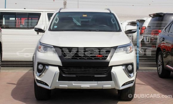 ຊື້ ການ ນຳ ເຂົ້າ Toyota Fortuner White ລົດ ໃນ Import - Dubai ໃນ Attapeu Province ຊື້ ການ ນຳ ເຂົ້າ Toyota Fortuner White ລົດ ໃນ Import - Dubai ໃນ Attapeu Province