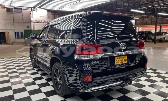 Buy Used Toyota Land Cruiser Prado Other Car in Ban Houayxay in Bokeo Province Buy Used Toyota Land Cruiser Prado Other Car in Ban Houayxay in Bokeo Province