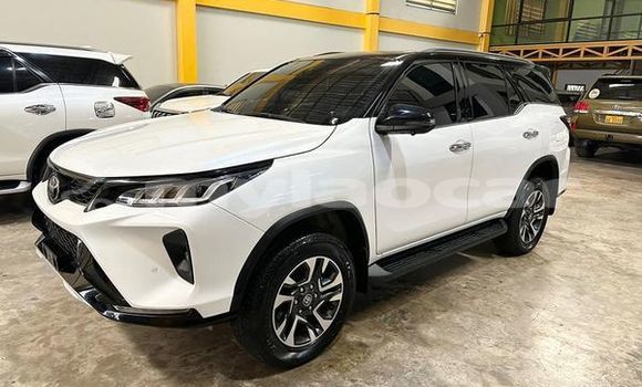 Buy Used Toyota Fortuner Other Car in Ban Nahin in Oudômxai Province Buy Used Toyota Fortuner Other Car in Ban Nahin in Oudômxai Province