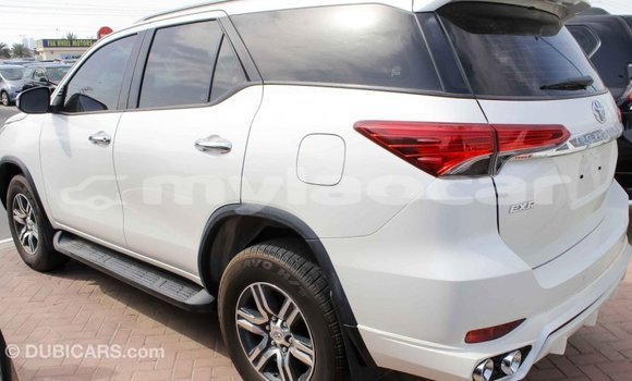 ຊື້ ການ ນຳ ເຂົ້າ Toyota Fortuner White ລົດ ໃນ Import - Dubai ໃນ Attapeu Province ຊື້ ການ ນຳ ເຂົ້າ Toyota Fortuner White ລົດ ໃນ Import - Dubai ໃນ Attapeu Province