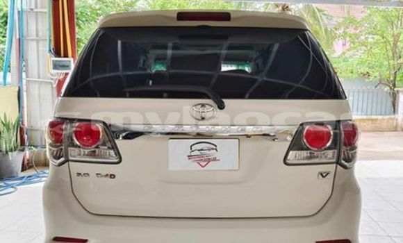 Buy Used Toyota Fortuner Other Car in Import - Dubai in Attapeu Province Buy Used Toyota Fortuner Other Car in Import - Dubai in Attapeu Province