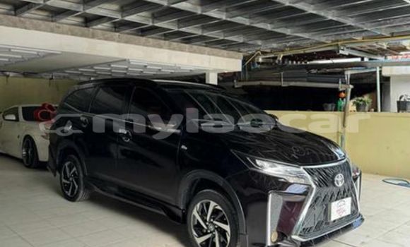Buy Used Toyota Rush Other Car in Vientiane in Vientiane Province Buy Used Toyota Rush Other Car in Vientiane in Vientiane Province