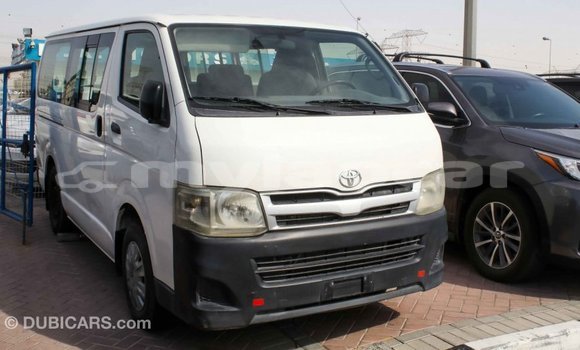 Buy Import Toyota Hiace White Car in Import - Dubai in Attapeu Province Buy Import Toyota Hiace White Car in Import - Dubai in Attapeu Province