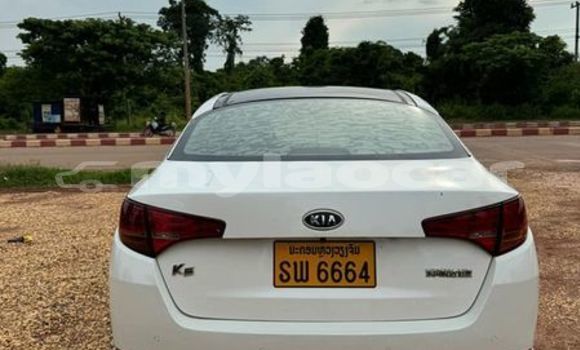 Buy Used Toyota Kluger Other Car in Vientiane in Vientiane Province Buy Used Toyota Kluger Other Car in Vientiane in Vientiane Province