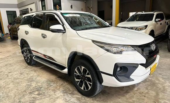 Buy Used Toyota Fortuner Other Car in Vientiane in Vientiane Province Buy Used Toyota Fortuner Other Car in Vientiane in Vientiane Province
