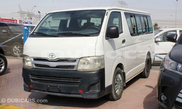 Buy Import Toyota Hiace White Car in Import - Dubai in Attapeu Province Buy Import Toyota Hiace White Car in Import - Dubai in Attapeu Province