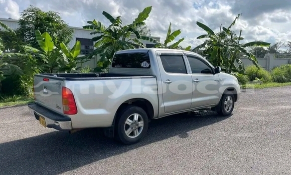 Buy Used Toyota Hilux Other Car in Vientiane in Vientiane Province Buy Used Toyota Hilux Other Car in Vientiane in Vientiane Province