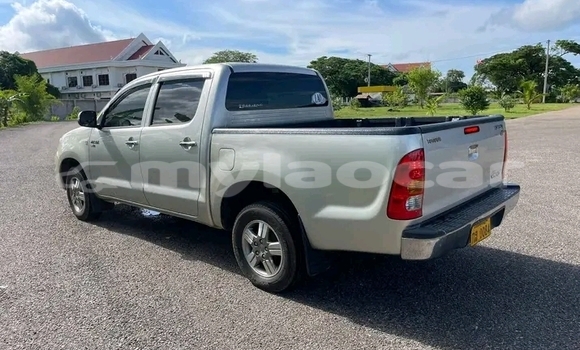 Buy Used Toyota Hilux Other Car in Vientiane in Vientiane Province Buy Used Toyota Hilux Other Car in Vientiane in Vientiane Province